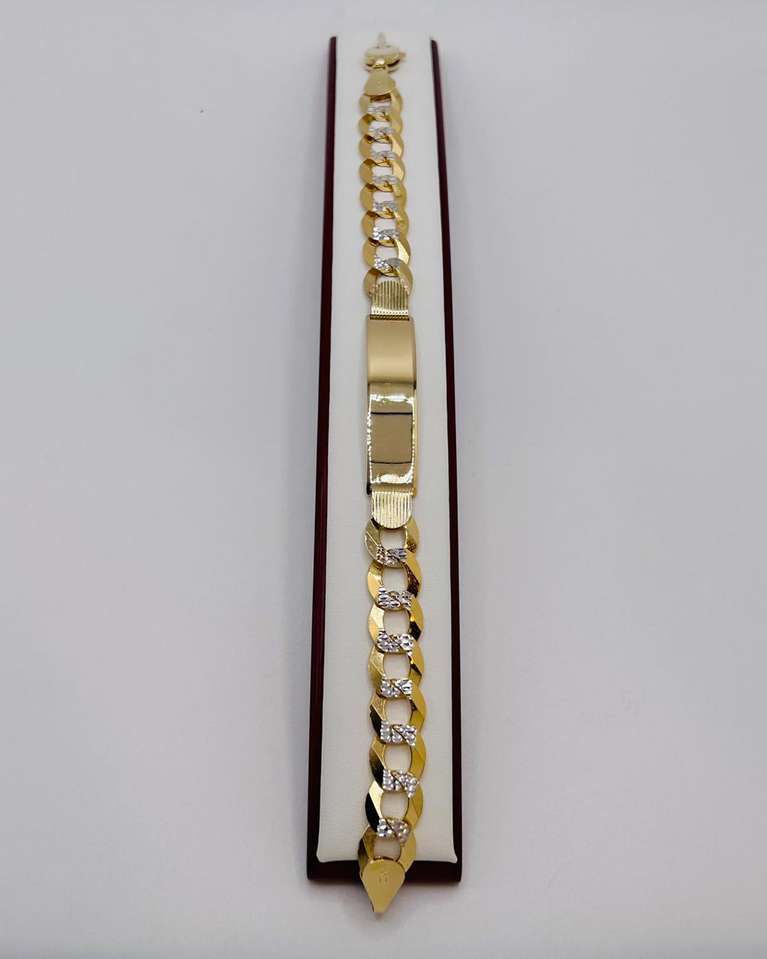 PULSERA ESTILO CUBANO CON PLACA DOS TONOS