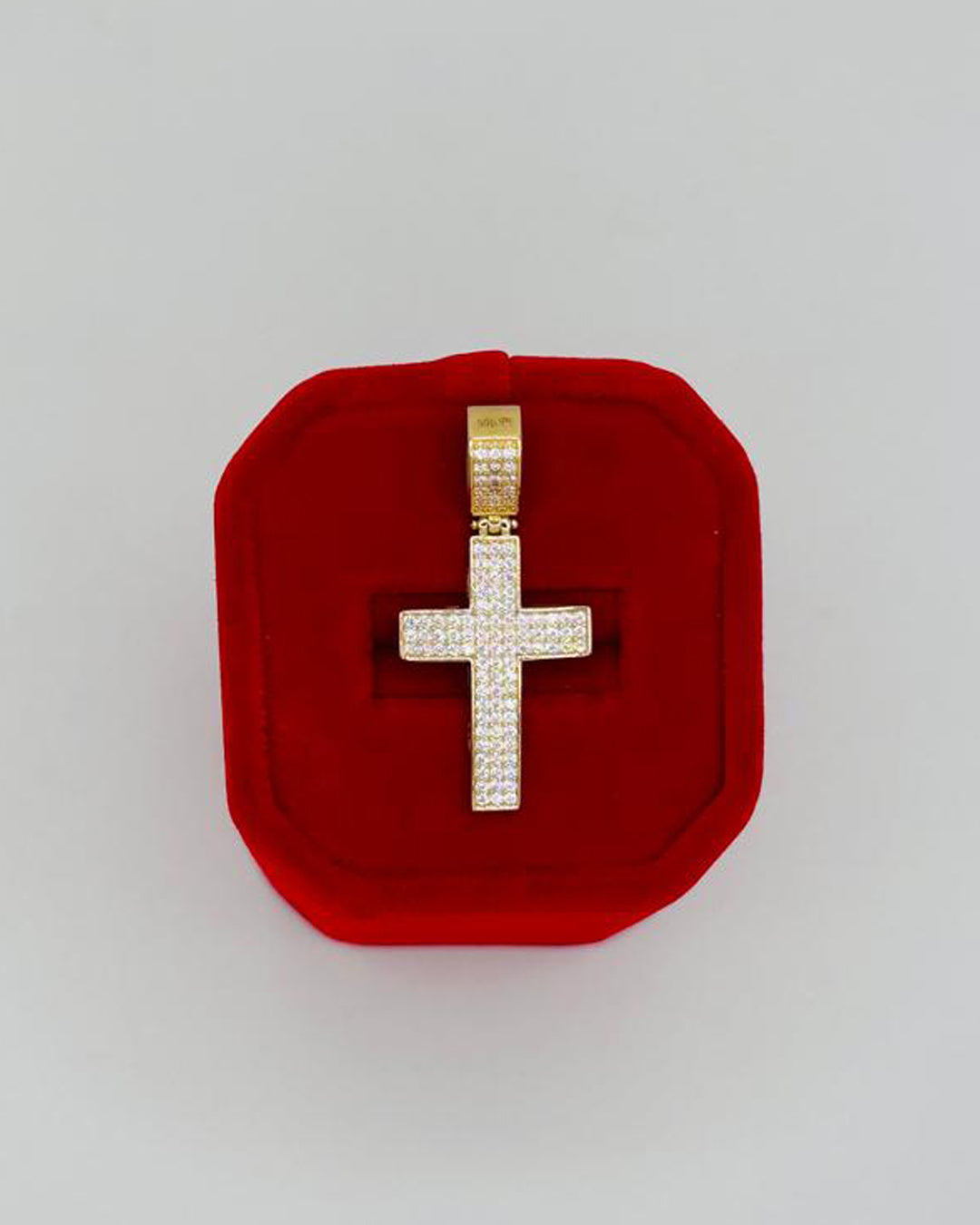 DIJE PEQUENO CRUZ PIEDRAS BLANCAS