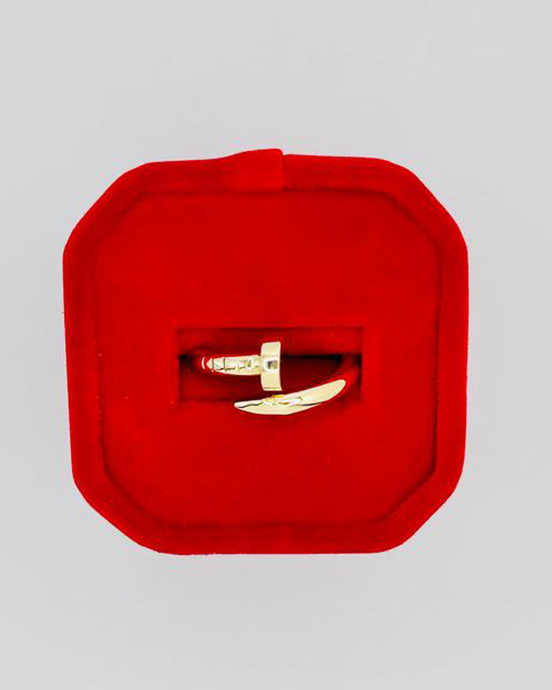 ANILLO DE CLAVO ESTILO CARTIER