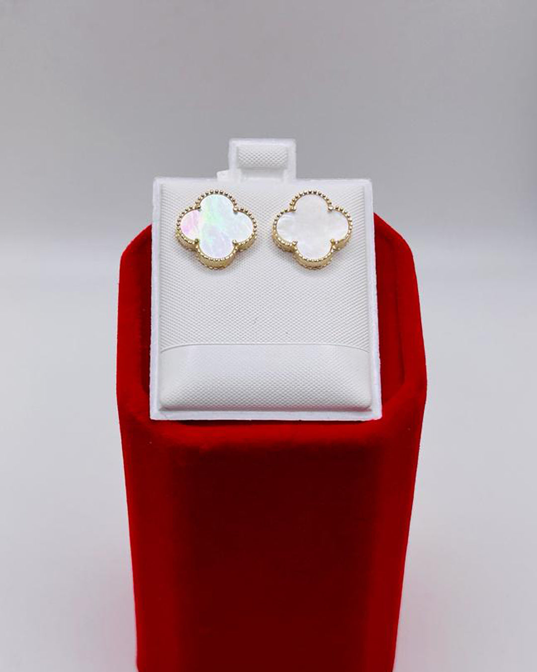 ARETES ESTILO VAN CLEEF COLOR PERLA